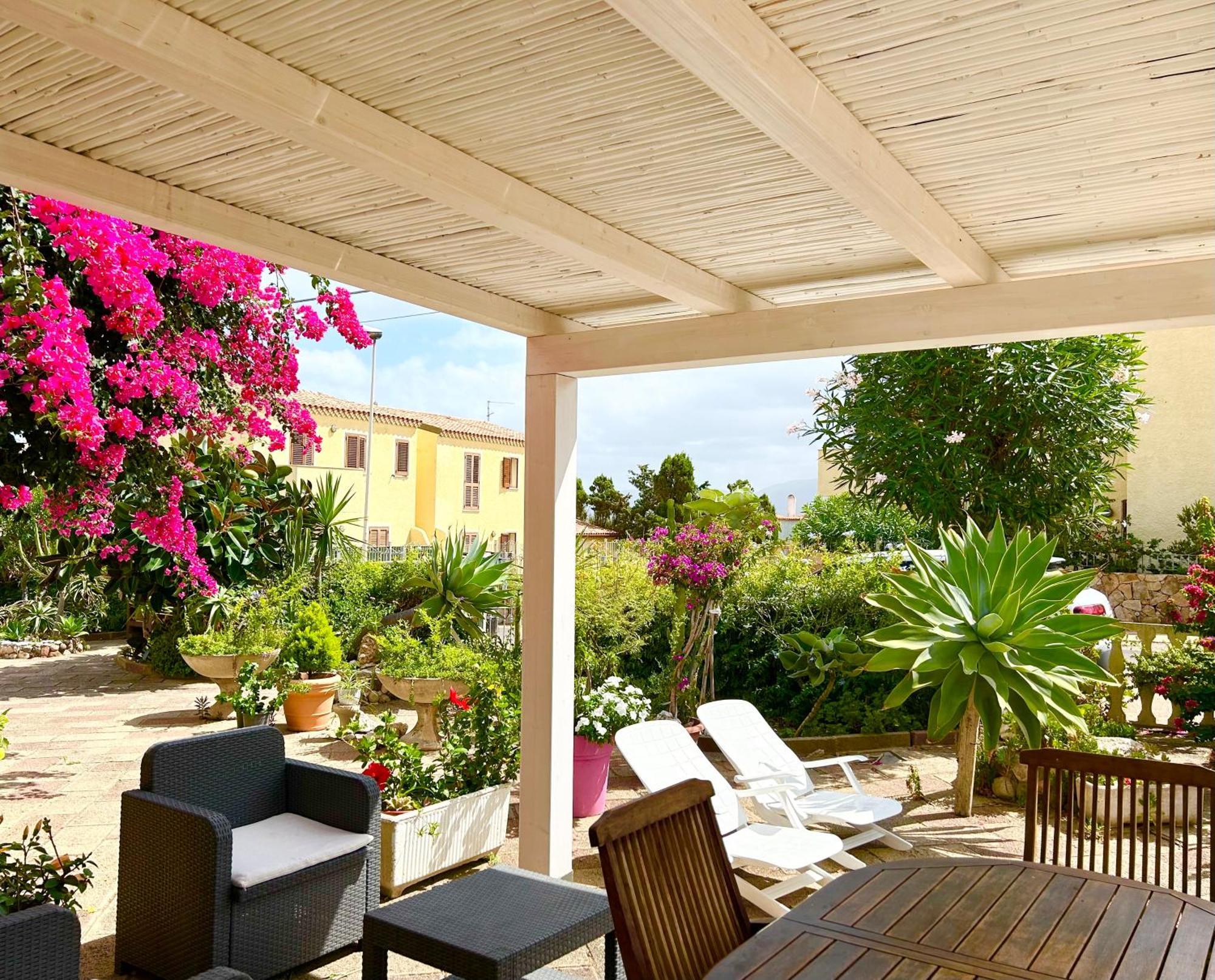 Villa Bouganville วัลเลดอเรีย ภายนอก รูปภาพ